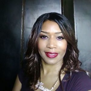 Meet your Posher, Kelli